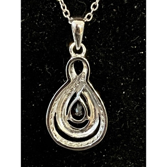925 Sterling Silver & Garnet Charm Pendant on Round Chain w/Matching Earrings - Picture 5 of 6